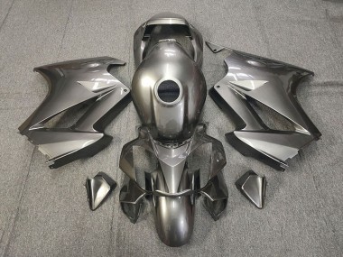 02-12 Gris Brillante VFR800 Carenado