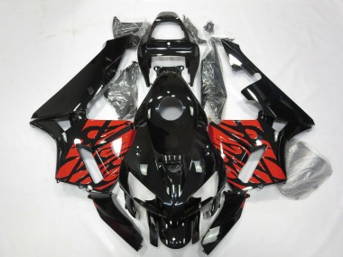05-06 Negro & Rojo Tribal CBR600RR Carenado