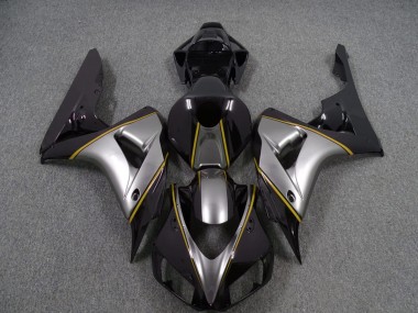 06-07 Plata Con Raya Diplomática Amarilla CBR1000RR Carenado
