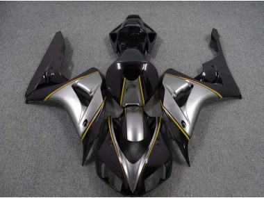 06-07 Plata Con Raya Diplomática Amarilla CBR1000RR Carenado