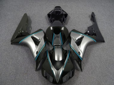 06-07 Plata Con Raya Diplomática Azul CBR1000RR Carenado