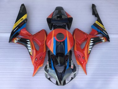 06-07 Tiburón Rojo CBR1000RR Carenado