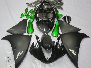 09-11 Negro Mate & Verde R1 Carenado