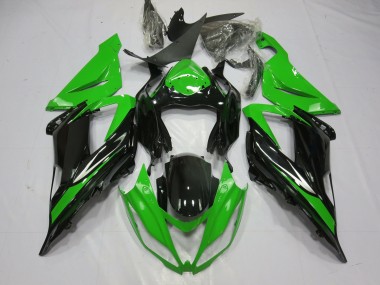 13-18 Negro & Verde ZX6R Carenado