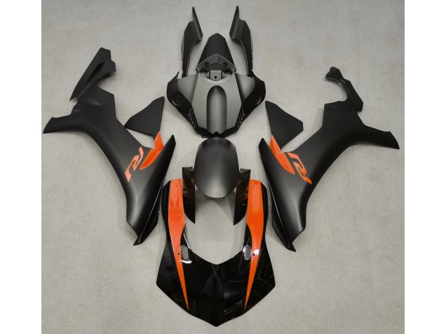 15-19 Negro Mate & Naranja R1 Carenado 15-19 Negro Mate & Naranja R1 Carenado