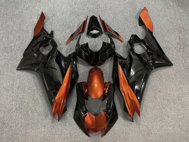 17-21 Negro Brillante & Naranja Quemado R6 Carenado