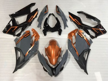 18-23 Nardo Gris & Naranja Ninja 400 Carenado